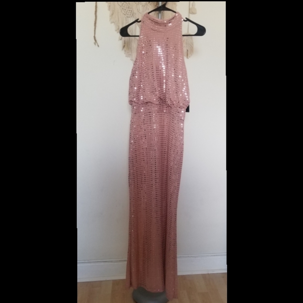 ENFOCUS ESTUDIO Long Sequin Dress Size 6 NWT